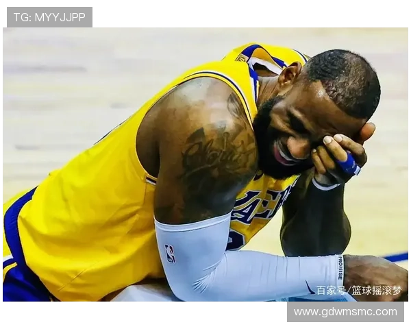 夸梅提醒詹姆斯谨慎挑选身边伙伴以防止重蹈达蒙琼斯覆辙