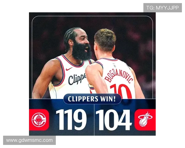 快船训练营第二天精彩瞬间哈登博格丹欢笑小卡保罗同框引关注